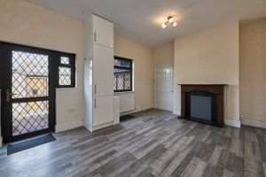 Photo 17- click for photo gallery